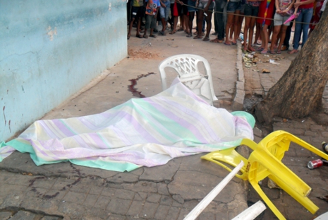 Corpo de Jo&atilde;o Humberto Filho Cirilo Lemos (Beto Lemos) - Assassinado no dia 15 de Mar&ccedil;o de 2013 em Pedra Branca PB