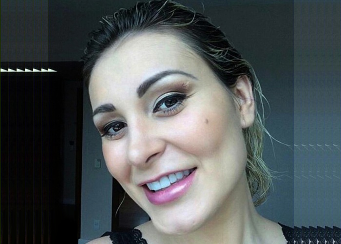 Andressa Urach quer de volta as doações que fez para igreja