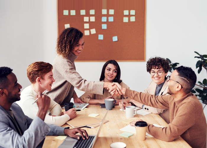 O que muda com a lei de equiparação salarial de homens e mulheres