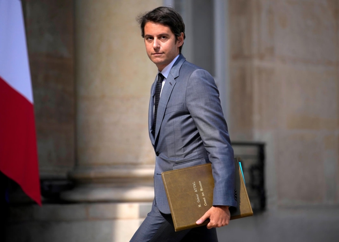 Jovem, Gay e popular: novo premiê da França é aposta de Macron para sair de crise