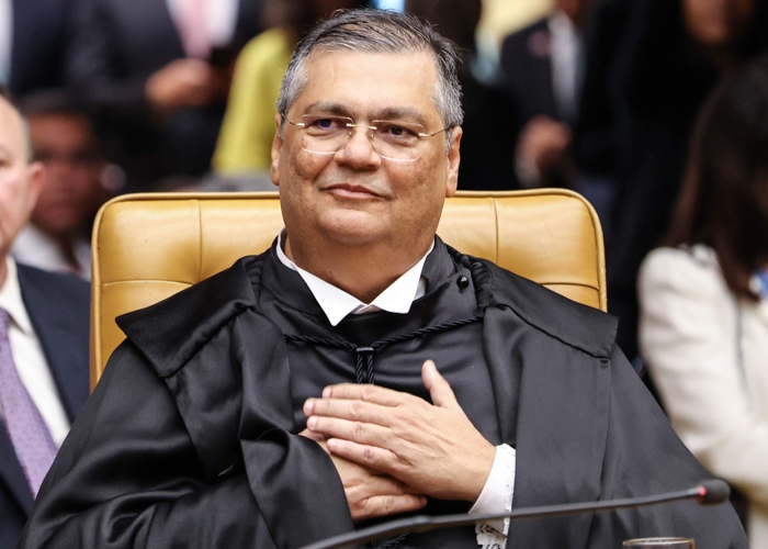 Até 2043: Flávio Dino toma posse como ministro do STF