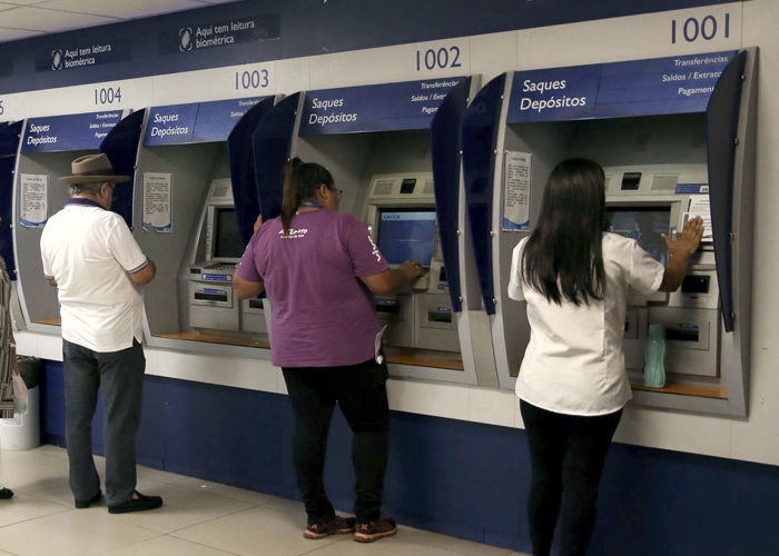 PF investiga funcionária da Caixa suspeita de se apropriar de R$ 705 mil para fazer apostas esportivas