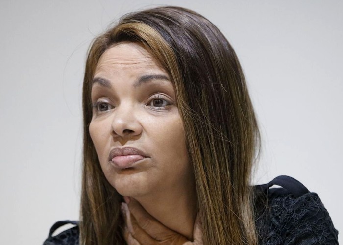 Justiça determina que Flordelis use tornozeleira eletrônica