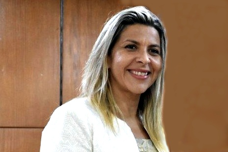 Vereadora diz que vai tirar demônios do cantor Chico César