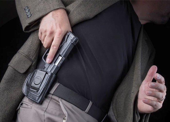 Novo decreto restringe compra de arma e clubes de tiro e põe PF para fiscalizar CAC