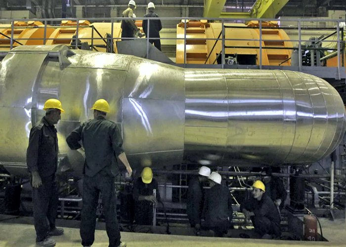 AIEA: Irã continua produzindo mais urânio enriquecido do que o combinado