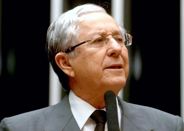 Infarto mata ex-deputado federal Armando Abílio aos 76 anos