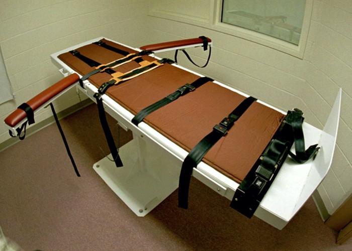 Homem que estuprou e enterrou garota viva é executado com injeção letal